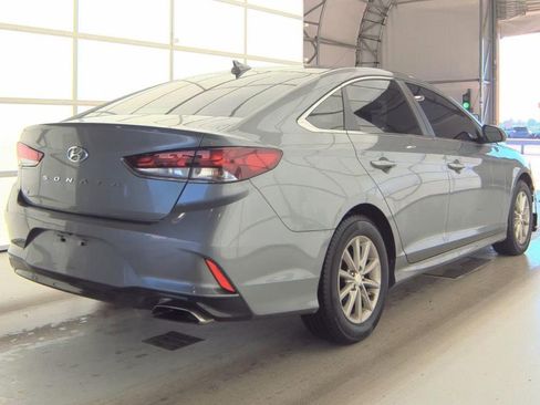 Used 2018 Hyundai Sonata SE FWD image 3