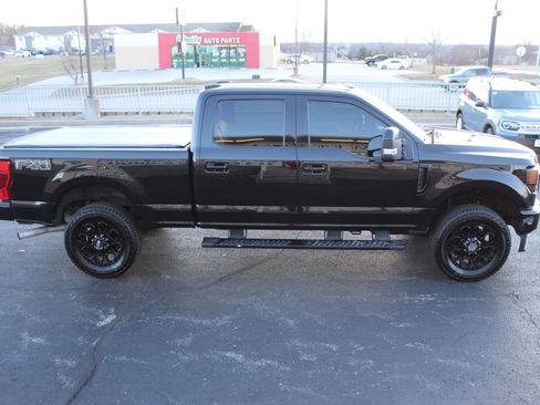 Used 2021 Ford F250 Lariat image 10