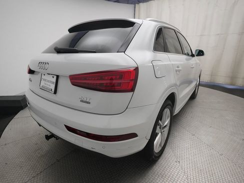 Used 2018 Audi Q3 2.0T Premium Plus w/ Premium Plus Package AWD/4WD image 13
