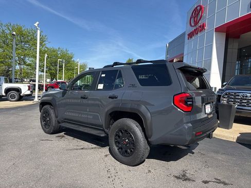 New 2026 Toyota 4Runner TRD Off-Road Premium AWD/4WD image 3