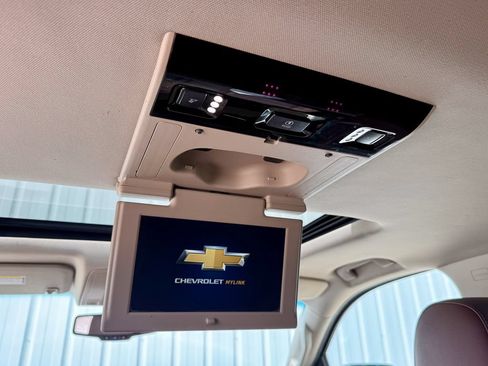 Used 2017 Chevrolet Tahoe Premier AWD/4WD image 39