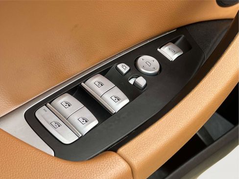 Used 2023 BMW X4 xDrive30i w/ Parking Assistance Package image 18