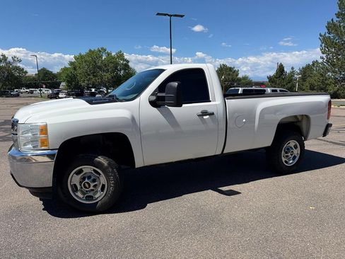 Used 2013 Chevrolet Silverado 2500 W/T RWD image 3