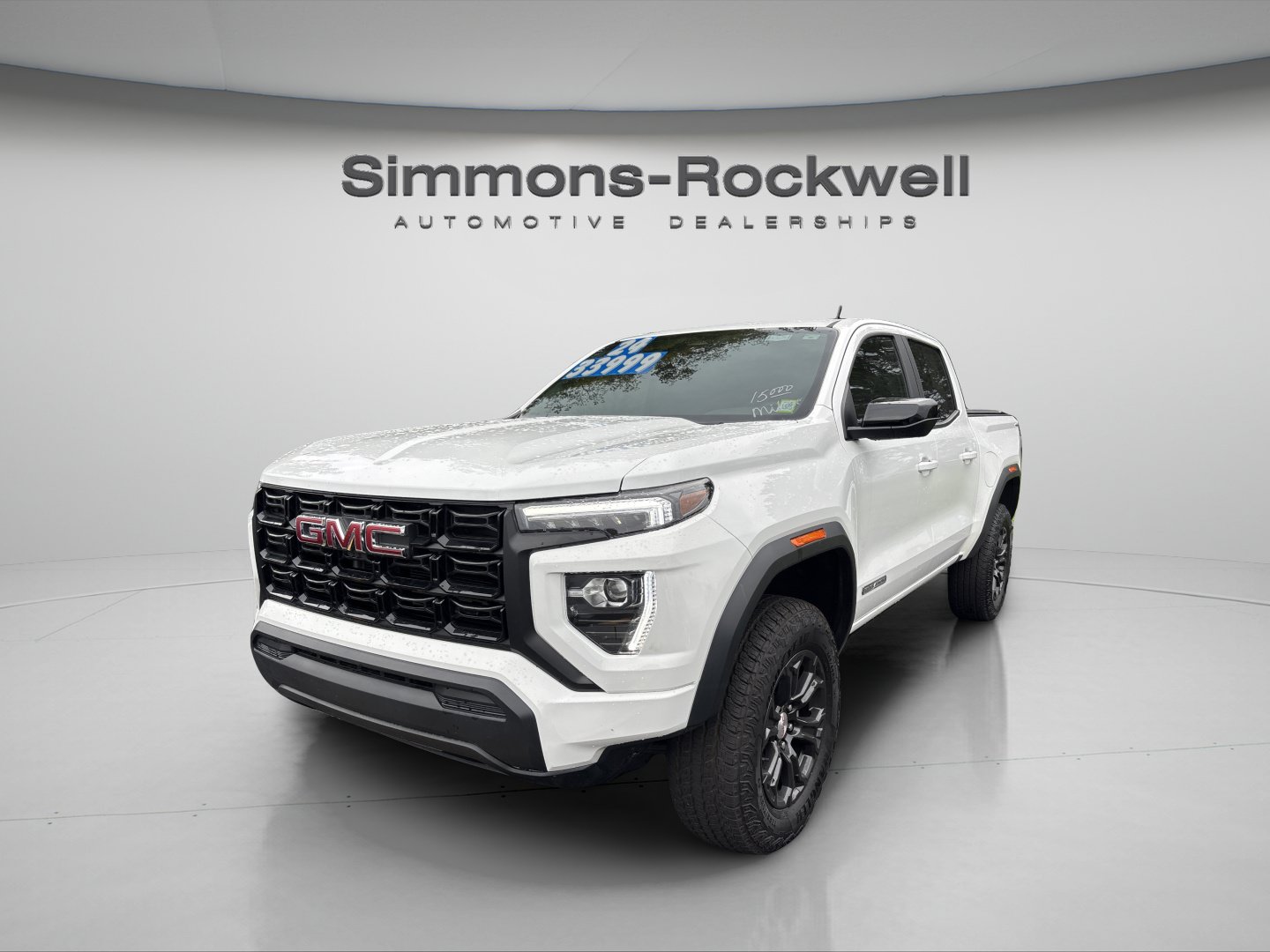 Used 2024 GMC Canyon Elevation AWD/4WD image 1