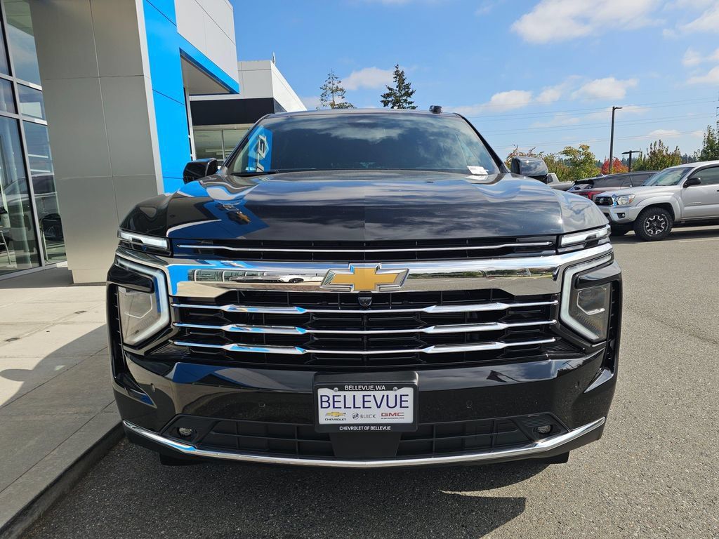New 2026 Chevrolet Suburban LT w/ Comfort Package AWD/4WD image 2