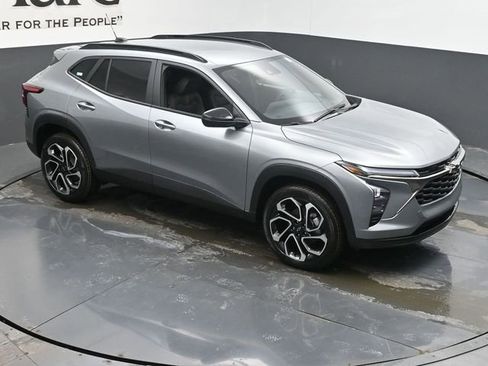 New 2026 Chevrolet Trax RS image 26