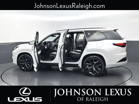 New 2026 Lexus TX 500h AWD w/ Technology Package image 37