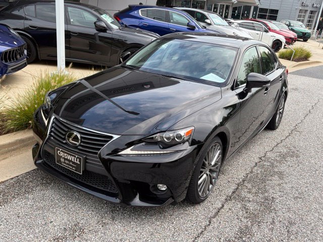 Used 2016 Lexus IS 300 AWD w/ Luxury Package image 2