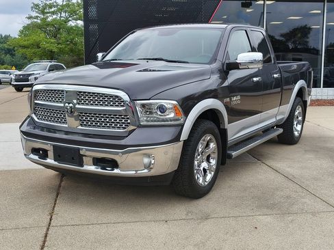 Used 2016 RAM 1500 Laramie w/ Convenience Group AWD/4WD image 1