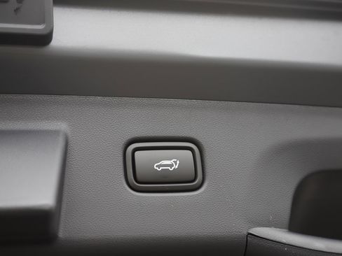 New 2026 Hyundai Tucson Limited image 8