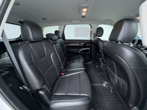 Used 2021 Kia Telluride LX AWD/4WD image 17