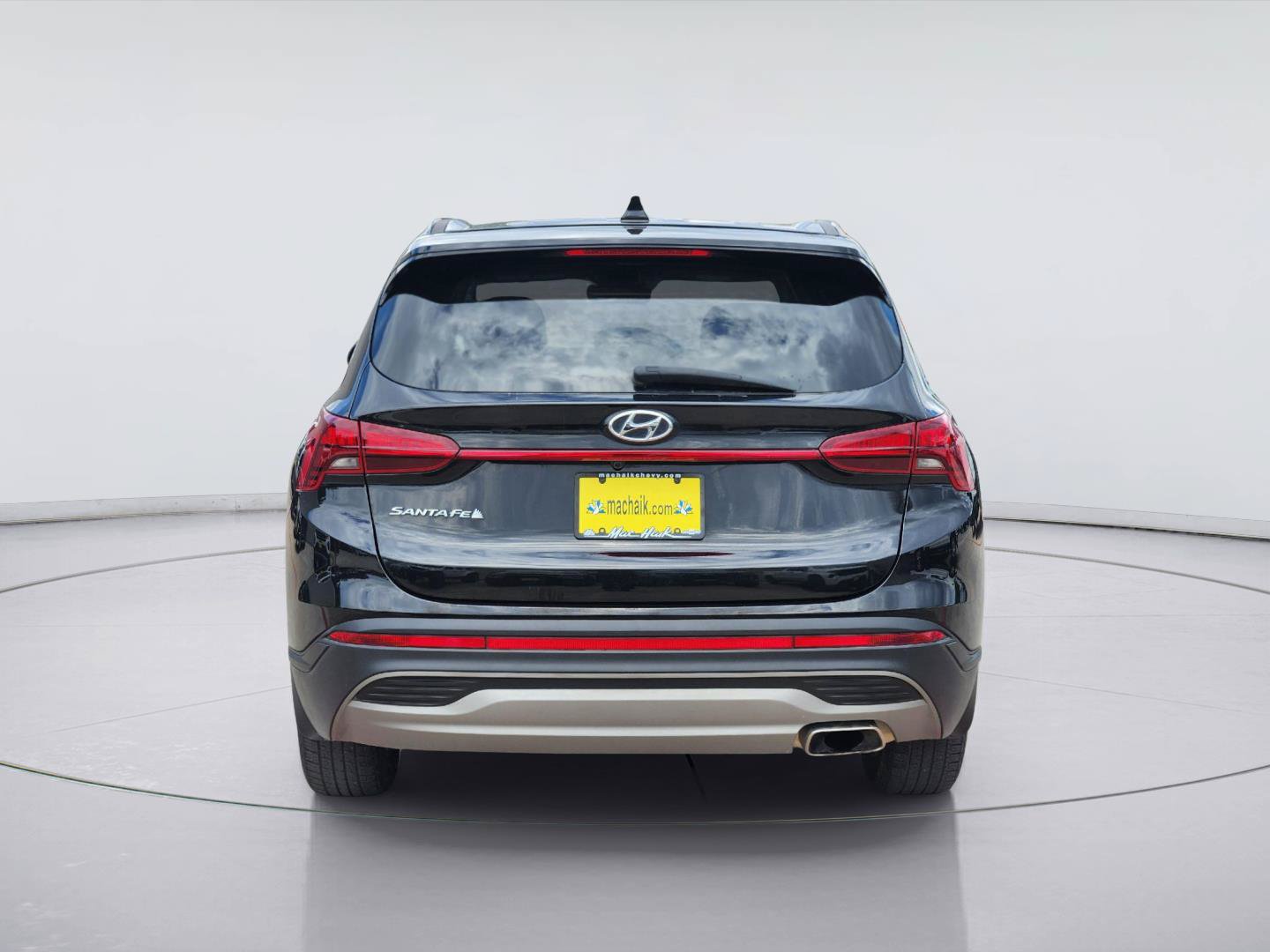 Used 2023 Hyundai Santa Fe SE FWD image 6