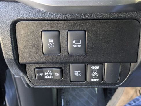 Used 2022 Toyota Tacoma Limited image 22