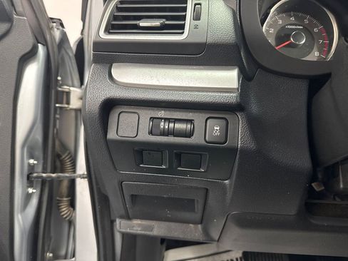 Used 2018 Subaru Forester 2.0XT Premium image 11