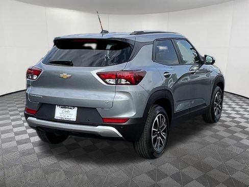 Used 2026 Chevrolet TrailBlazer LT w/ Convenience Package FWD image 6