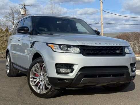 Used 2016 Land Rover Range Rover Sport Supercharged image 2