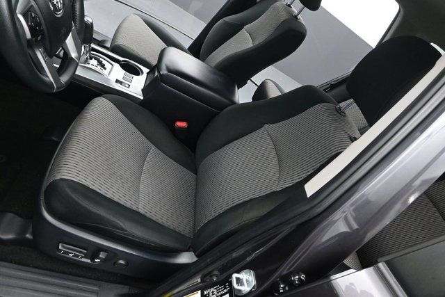 Used 2021 Toyota 4Runner SR5 AWD/4WD image 11