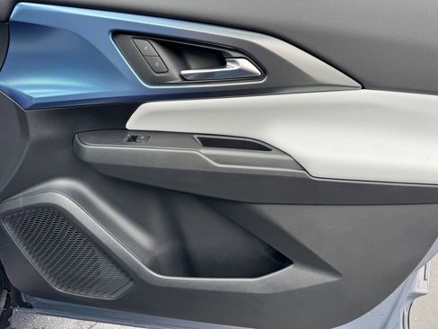 New 2026 Chevrolet Equinox EV LT FWD image 9