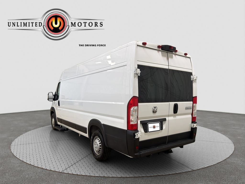 Used 2024 RAM ProMaster 3500 w/ Convenience Group FWD image 4