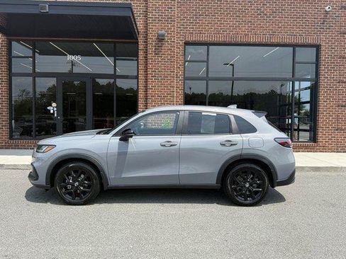 Used 2023 Honda HR-V Sport image 4