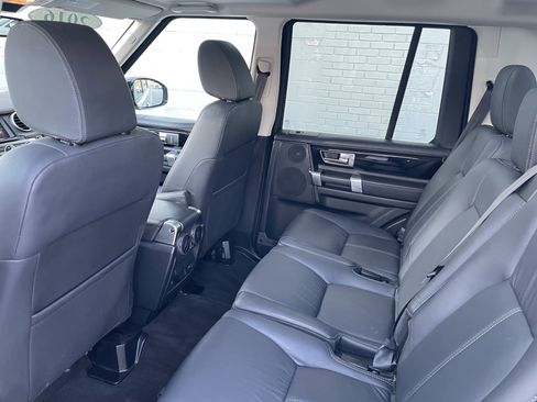 Used 2016 Land Rover LR4 HSE LUX image 30