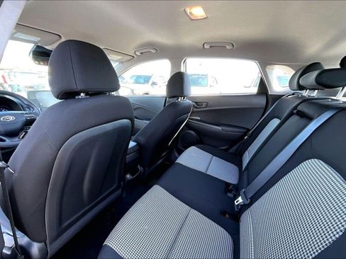 Certified 2023 Hyundai Kona SE image 16
