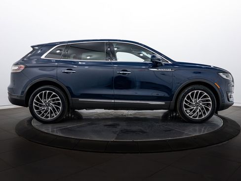 Used 2019 Lincoln Nautilus Reserve image 3
