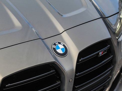 Used 2021 BMW M3 Competition w/ M Carbon Exterior Package image 9