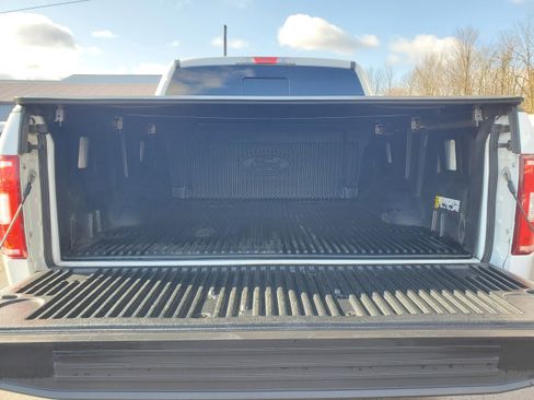 Used 2020 Ford F150 XLT w/ Equipment Group 302A Luxury AWD/4WD image 24