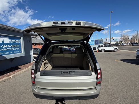 Used 2017 Land Rover Range Rover Supercharged image 8