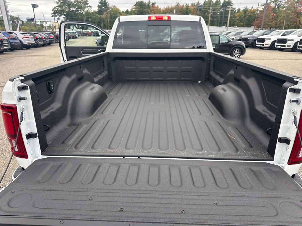 New 2027 RAM 3500 Big Horn AWD/4WD image 27