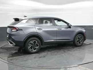Used 2025 Kia Sportage LX video 2
