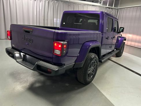 New 2026 Jeep Gladiator Sport image 7