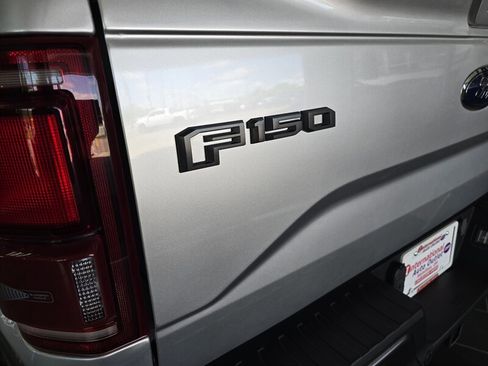Used 2017 Ford F150 Raptor w/ Equipment Group 802A Luxury AWD/4WD image 31