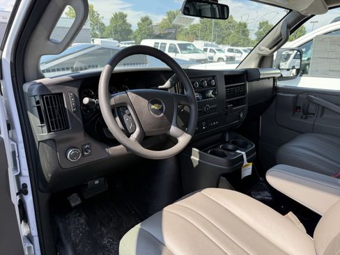 New 2025 Chevrolet Express 3500 w/ Driver Convenience Package RWD image 10