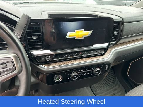 Used 2023 Chevrolet Silverado 1500 LT AWD/4WD image 10