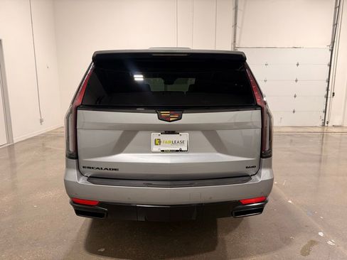 Used 2024 Cadillac Escalade Sport w/ Touring Package image 6