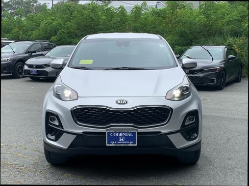 Used 2020 Kia Sportage LX image 11