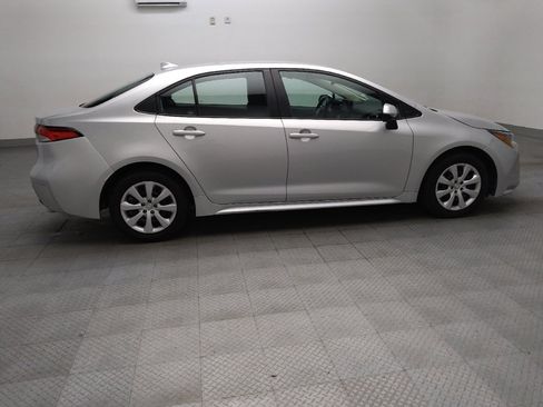 Used 2024 Toyota Corolla LE FWD image 10