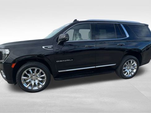 Certified 2021 GMC Yukon Denali image 5