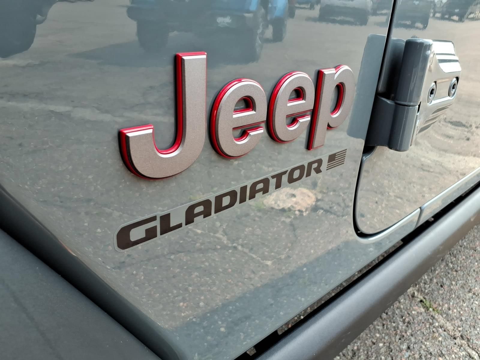 Used 2026 Jeep Gladiator Rubicon AWD/4WD image 13