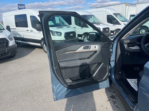 New 2026 Ford Explorer Active image 18