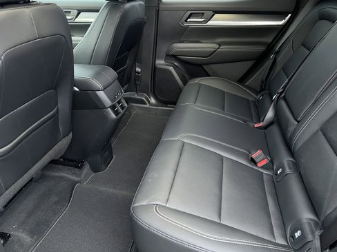 New 2026 GMC Terrain Elevation w/ Elevation Premium Package image 17