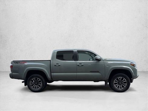 Used 2023 Toyota Tacoma TRD Sport AWD/4WD image 4
