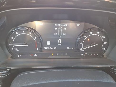 Certified 2022 Lincoln Corsair AWD w/ Equipment Group 101A image 12