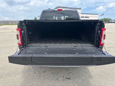 Used 2021 Ford F150 Lariat w/ Equipment Group 502A High AWD/4WD image 9