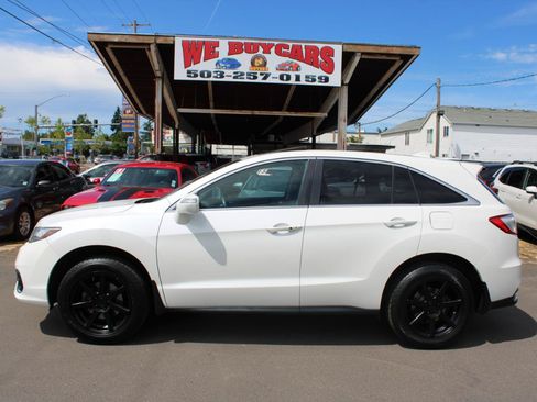 Used 2018 Acura RDX AWD image 3