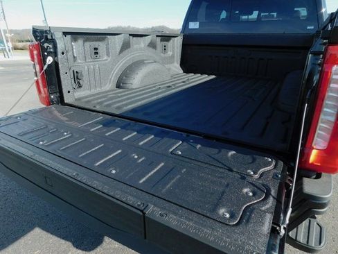 New 2026 Ford F250 XLT w/ XLT Premium Package image 12