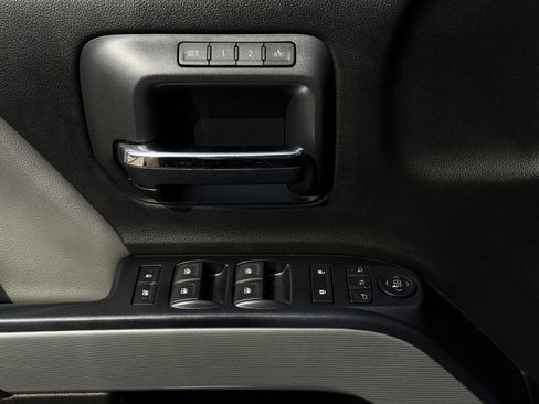 Used 2018 Chevrolet Silverado 2500 LTZ w/ Duramax Plus Package image 24