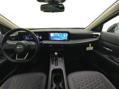 New 2026 Nissan Kicks SV w/ SV Premium Package image 22